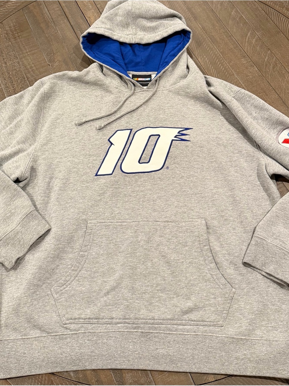 NASCAR Danica Patrick #10 Hoodie – Valvoline Embroidered Pullover – Size Large